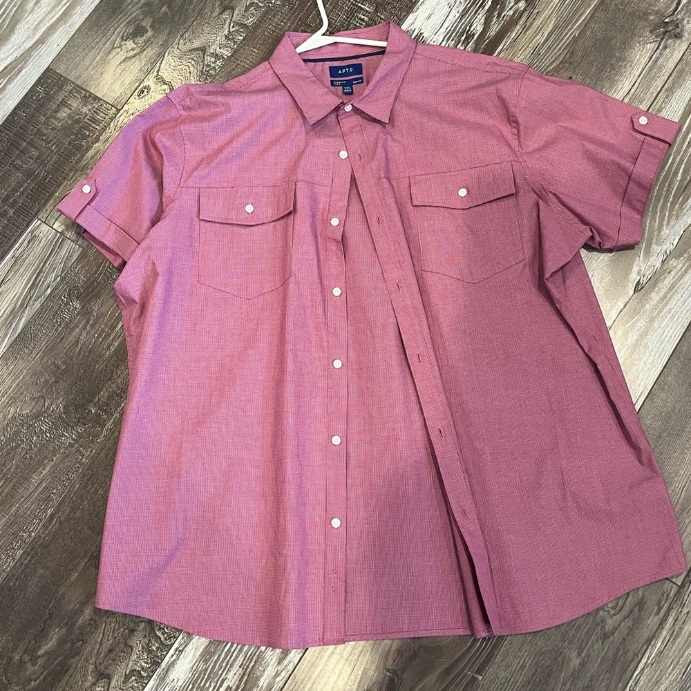 men’s dress shirt